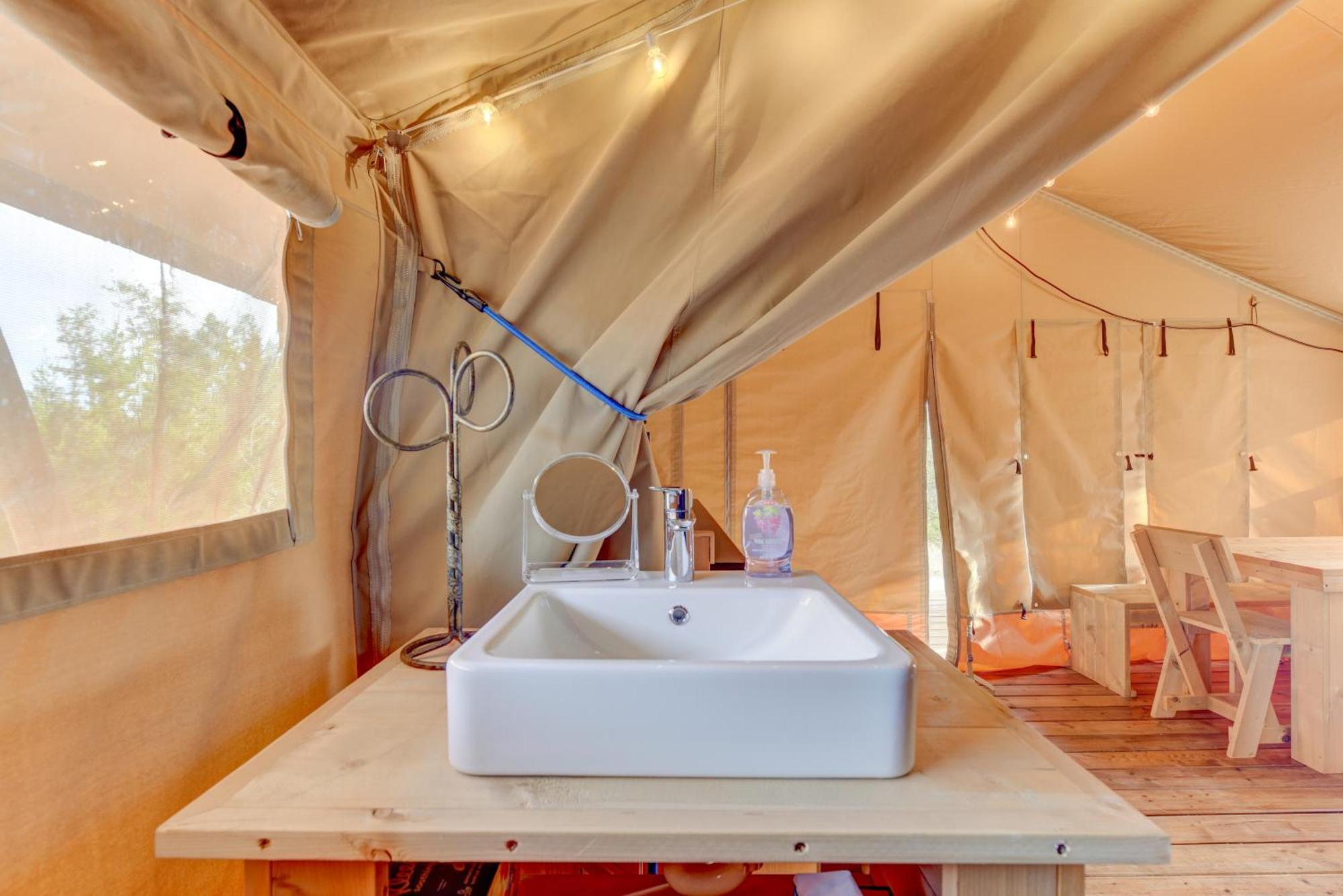12 Fires Luxury Glamping With Heating #2 Hotell Johnson City Eksteriør bilde