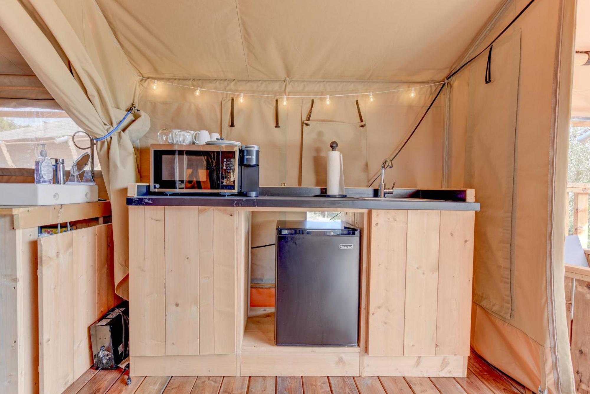 12 Fires Luxury Glamping With Heating #2 Hotell Johnson City Eksteriør bilde